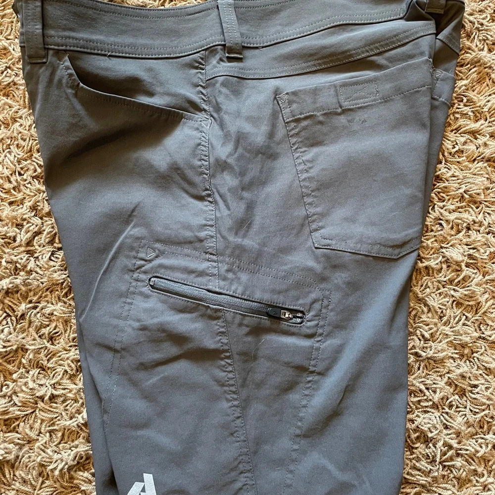 Eddie Bauer hiking pants men’s size 34 - Picture 3 of 8